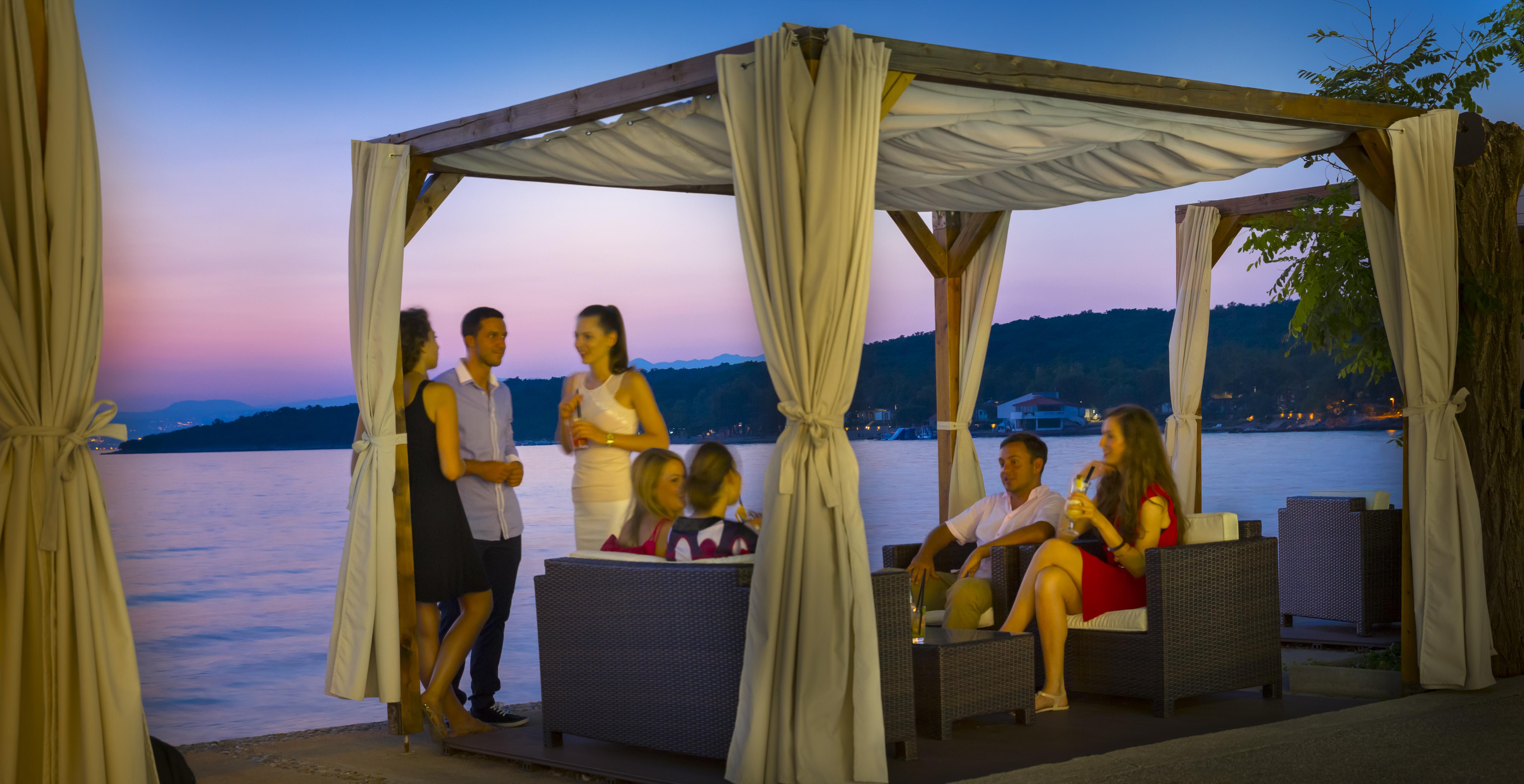 Aminess Younique Gaia Green Villas Нивице Экстерьер фото